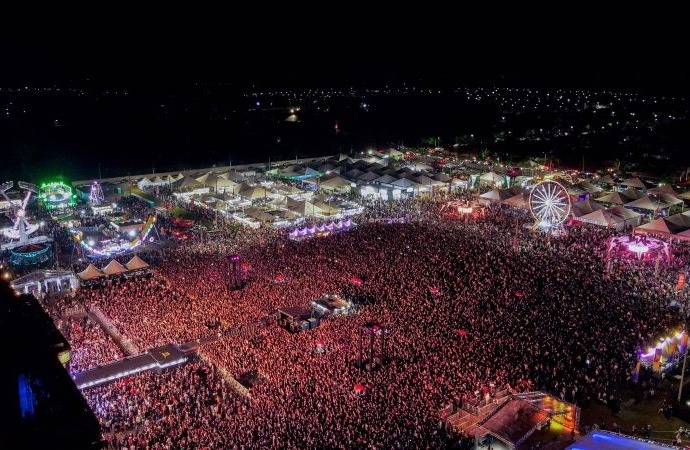 Nas vésperas da FESPOP, Prefeita de Santa Terezinha de Itaipu fala sobre os bastidores do festival