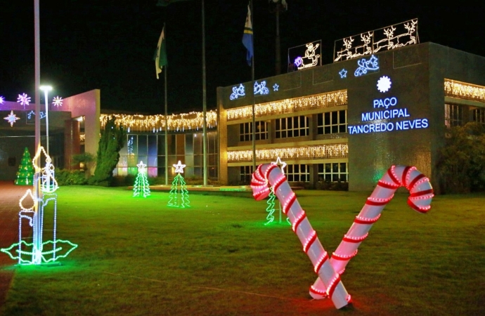 Natal Iluminado em Itaipulândia celebra 31 anos de emancipação com espetáculo de luzes e emoções