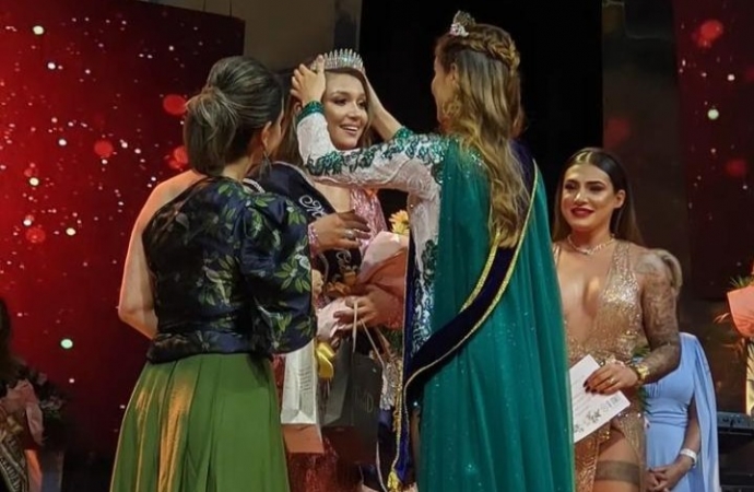 Nova Miss Medianeira é Camile Vitoria Seitz