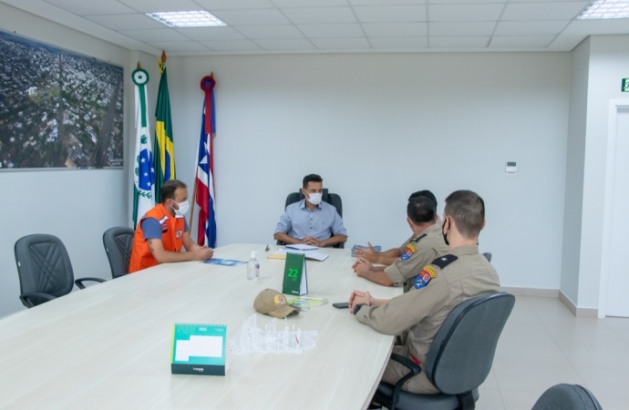 Novo Comandante do 9º Grupamento de Bombeiros visita Medianeira