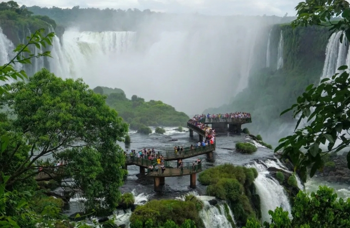 Novo passeio permite que visitante veja amanhecer nas Cataratas do Iguaçu