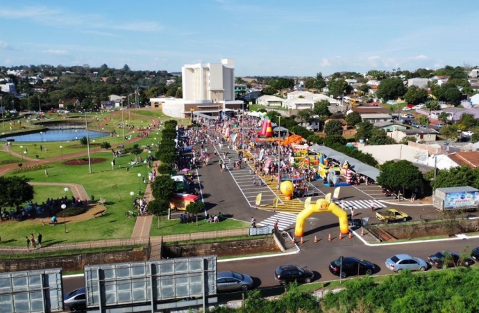 O aniversário 63 anos de Medianeira foi comemorado com muita festa!