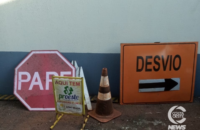Objetos provenientes de furto são recolhidos pela Polícia Militar em Santa Helena