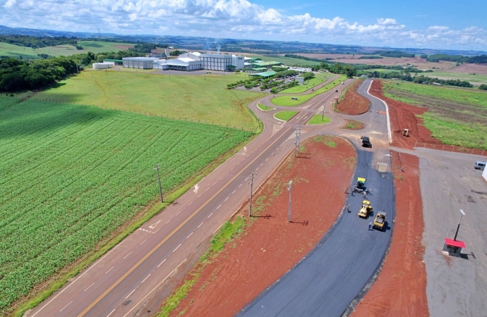 Obras do acesso comercial na PR 497 estão em estágio avançado