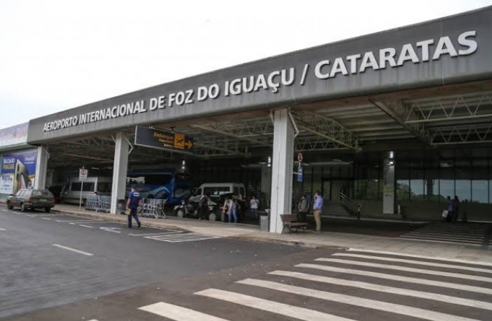 Órgãos de segurança farão ações contra transporte ilegal de passageiros no Aeroporto de Foz do Iguaçu