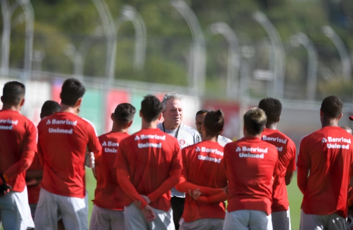 Os pendurados do Inter para o clássico Gre-Nal