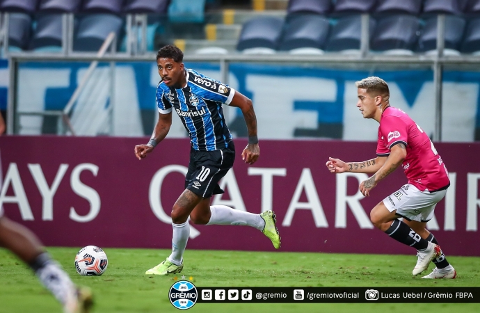 Ouça os gols: Grêmio desperdiça chances, volta a ser dominado e é eliminado na Libertadores