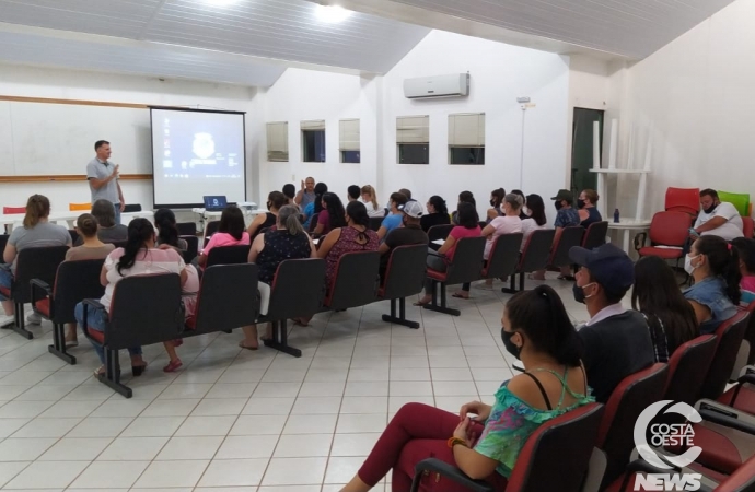 Palestra aborda dependência química através do Grupo Amor Exigente em Santa Helena