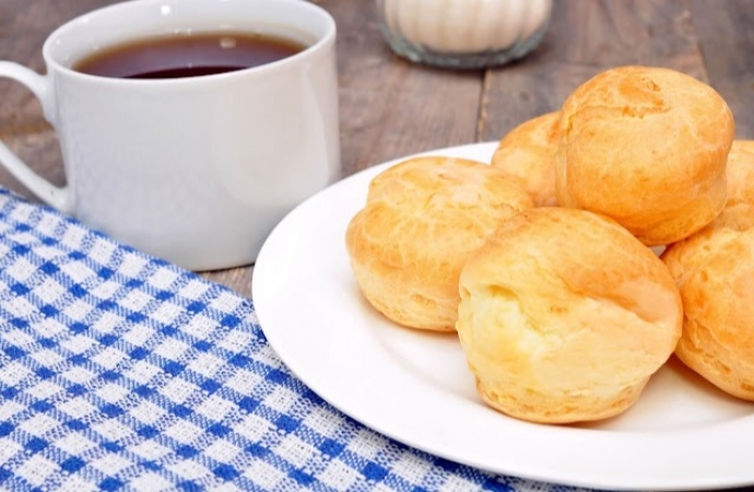 Pão de queijo de liquidificador super fácil