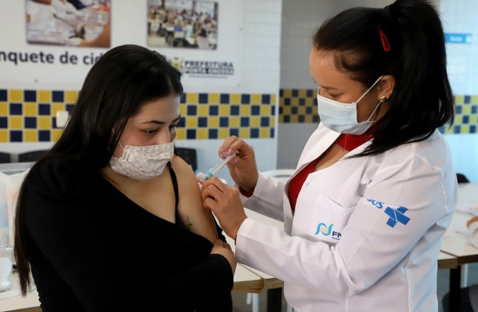Paraná é o segundo estado que mais aplicou a segunda dose da vacina contra a Covid-19