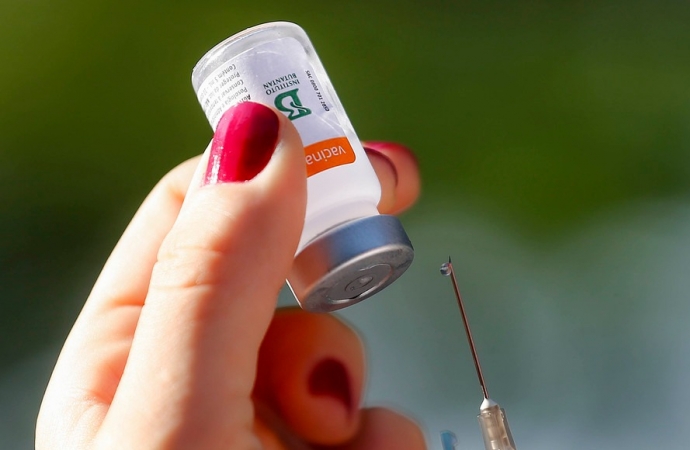Paraná passa de 1 milhão de doses aplicadas da vacina contra o coronavírus
