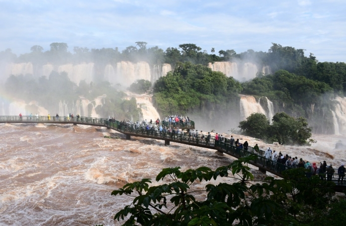 Parque Nacional do Iguaçu recebeu mais de 145 mil visitantes em outubro