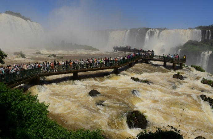 Parque Nacional do Iguaçu recupera 1 milhão de visitantes no ano