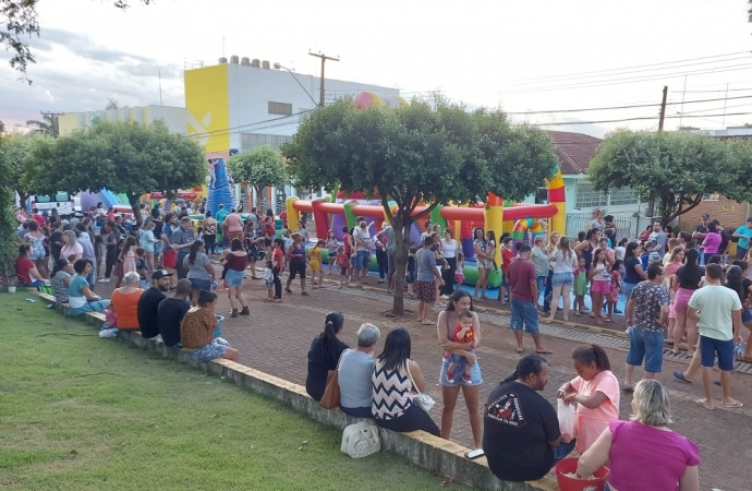 Páscoa Divertida reúne centenas de famílias em São Miguel do Iguaçu