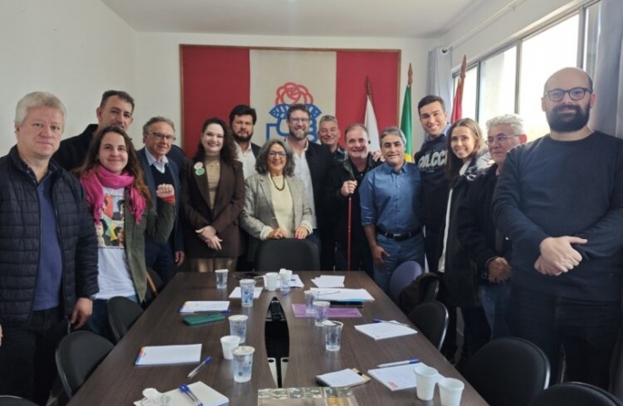 PDT oficializa candidatura de Requião Filho ao Governo do Paraná