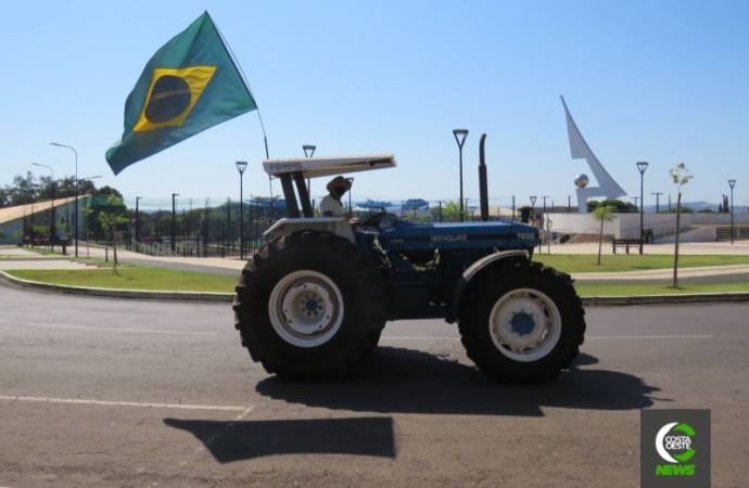 Pela pátria: produtores projetam mobilização nesta terça-feira (07), em Santa Helena