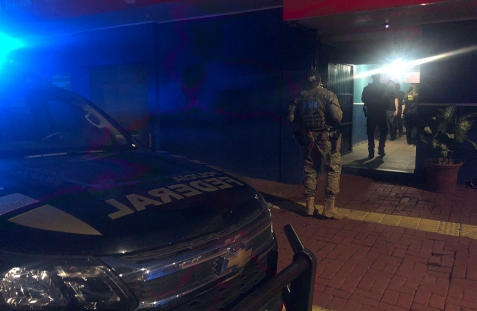 PF deflagra operação de combate à exploração sexual e tráfico de pessoas em Foz do Iguaçu