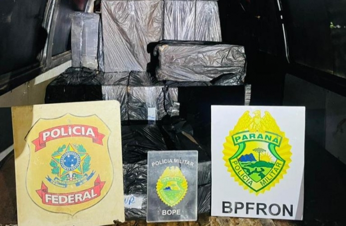PF e PM apreendem veículos e caixas de cigarros contrabandeados em Itaipulândia
