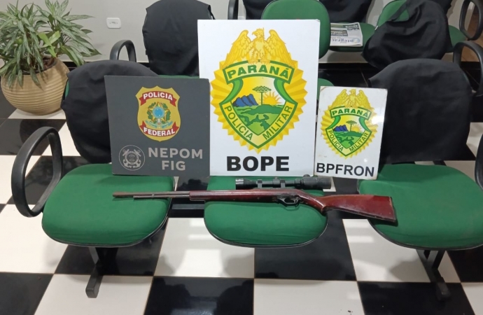 PF e PM prendem individuo por porte ilegal de arma de fogo em São Miguel do Iguaçu