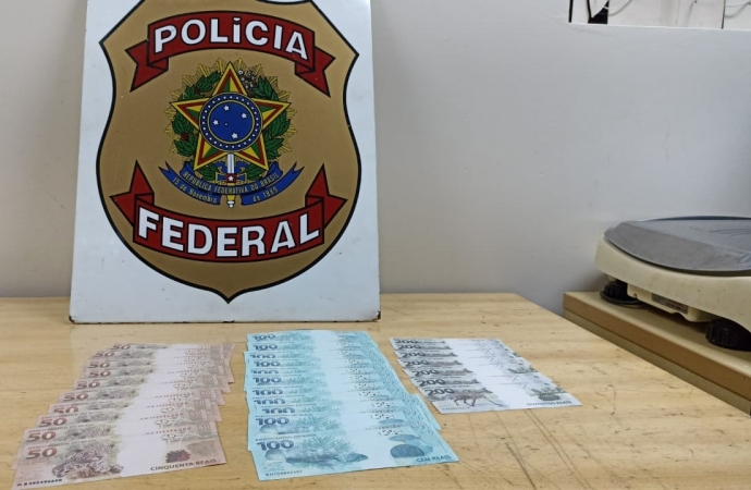 PF prende homem com R$ 3 mil em cédulas falsas recebidas pelos Correios em Foz do Iguaçu