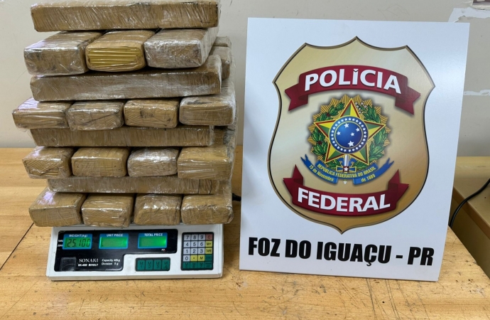 PF prende passageira com drogas na rodoviária internacional de Foz do Iguaçu