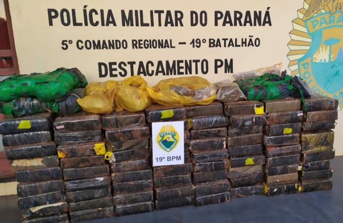 PM de Entre Rios do Oeste apreende cerca de 630 quilos de maconha no interior