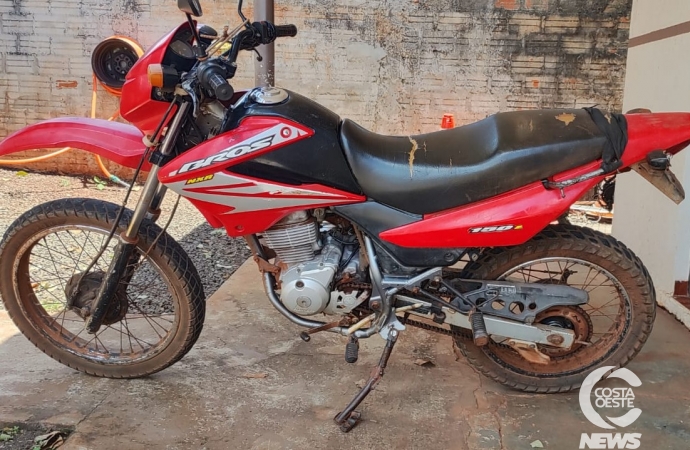 PM de São José das Palmeiras recupera em Luz Marina, motocicleta furtada em Missal
