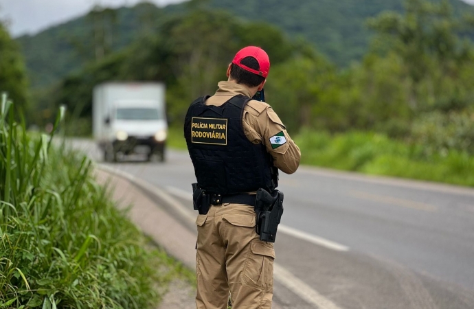 PMPR/BPRv divulga balanço da Operação Páscoa/Tiradentes: Mais de 5 mil infrações nas rodovias do PR foram registradas