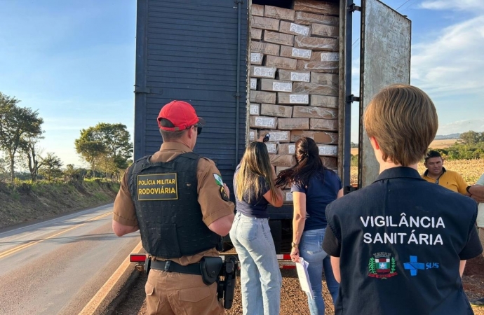 Polícia apreende veículos transportando carnes de forma irregular entre Santa Helena e Missal