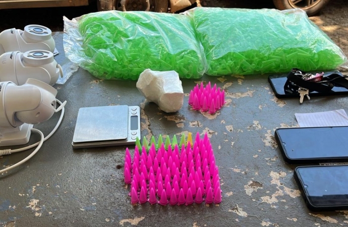 Polícia Civil de Santa Helena prende homem por tráfico de drogas e violência doméstica