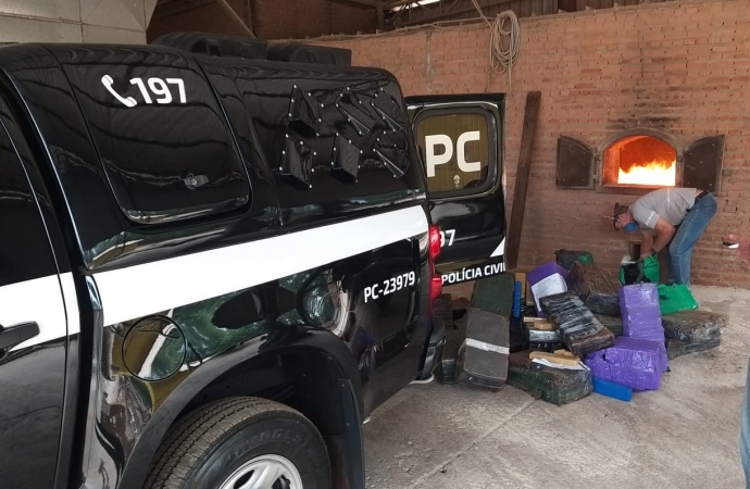 Polícia Civil de Santa Helena promove incineração de drogas