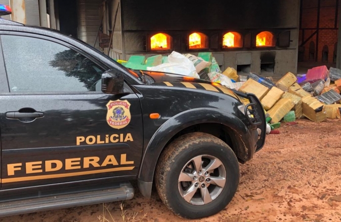 Polícia Federal de Guaíra faz a primeira incineração de drogas de 2021 em Guaíra
