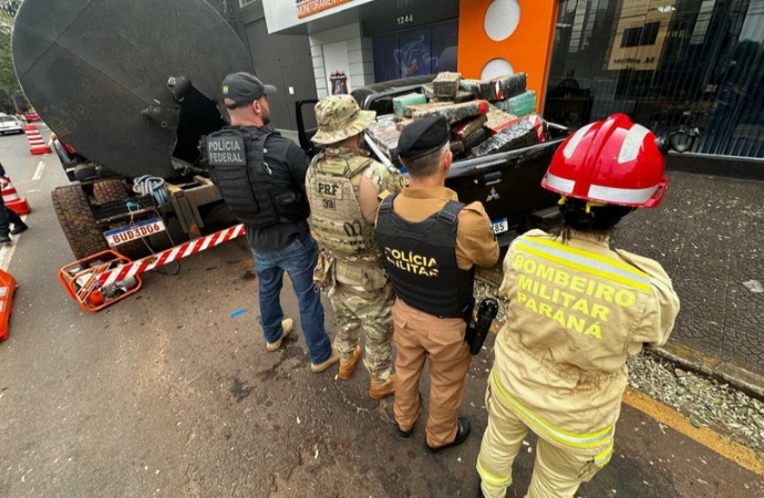 Polícia Federal, PRF e PM PR apreendem 3.190.6 Kg de maconha na cidade de Cascavel