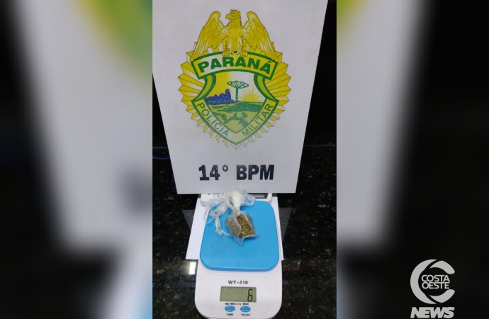 Polícia Militar apreende droga no centro de Medianeira