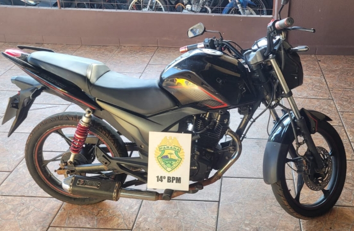 Polícia Militar apreende moto paraguaia com placa adulterada, em São Miguel do Iguaçu