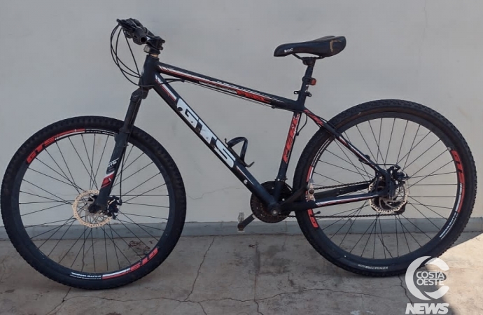 Polícia Militar de Medianeira procura dono de bicicleta recuperada