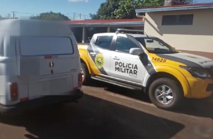 Polícia Militar prende homem com veículo carregado de cigarros em Missal