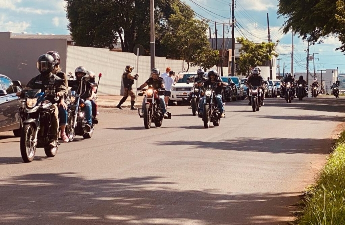 Polícia Militar realiza escolta ao Passeio Motociclístico do 6º BPM