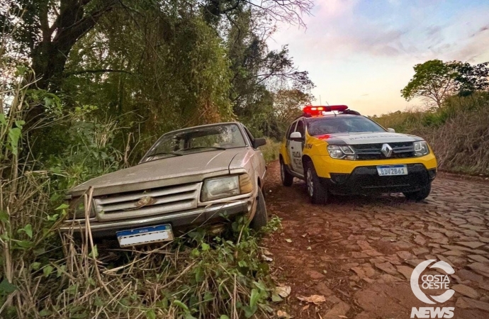 Polícia Militar recupera veículo furtado em Medianeira