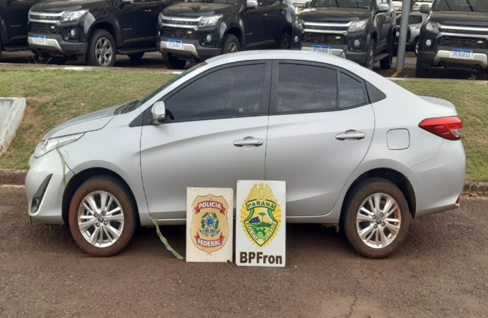 Policiais recuperam veículo furtado em Foz do Iguaçu