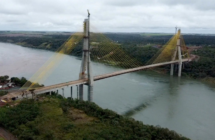 Ponte da Integração em Foz do Iguaçu tem 95,5% das obras concluídas