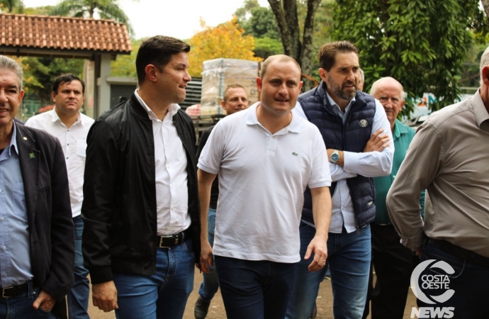 Pré-candidato ao Senado, Guto Silva visita Santa Helena e destaca importância do Oeste