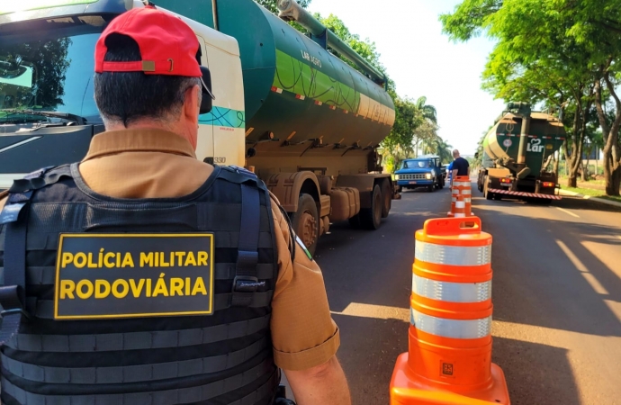 PRE juntamente com entidades de Santa Helena realizam blitz dentro da programação da Semana Nacional do Trânsito