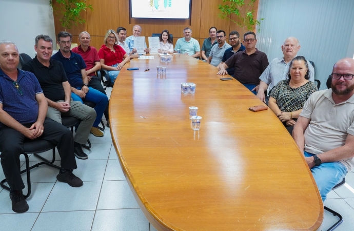Prefeita Karla Galende anuncia novos investimentos