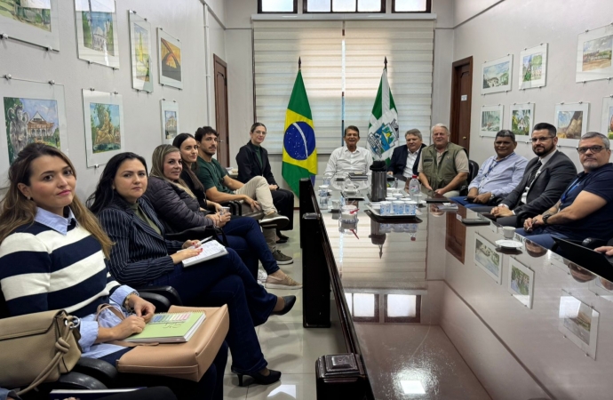 Prefeitura de Foz e Governo do Paraná iniciam articulação por pacto pela moradia popular