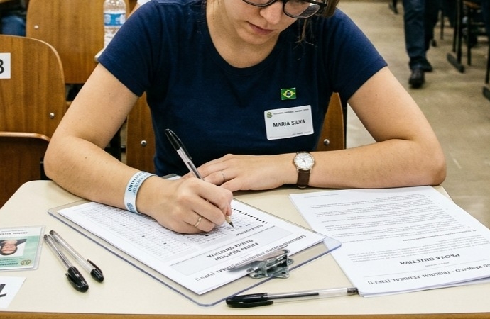 Prefeitura de São Miguel do Iguaçu abre novo concurso público com salários de até R$ 23 mil