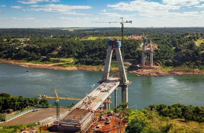 Presidente Franco proibirá entrada de caminhões na Ponte da Integração se acesso não for concluído