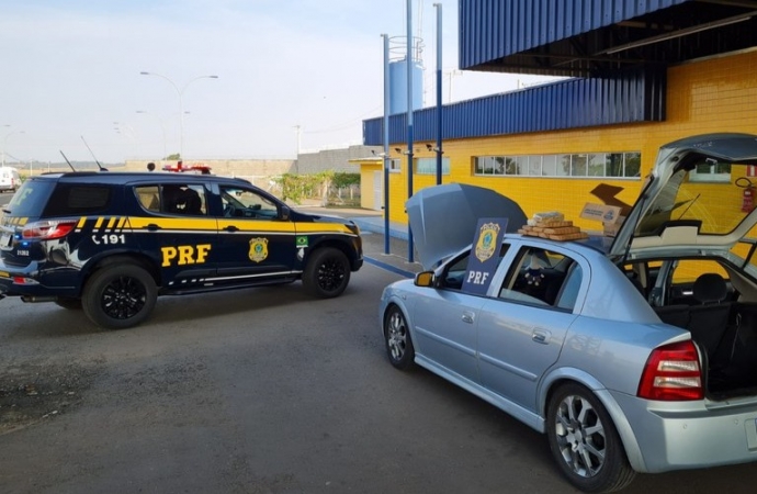 PRF apreende 10 quilos de drogas e dá prejuízo milionário à criminosos no Paraná