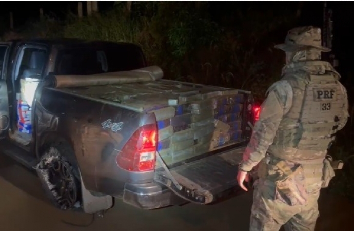 PRF apreende quase 1 tonelada e meia de maconha em Lindoeste