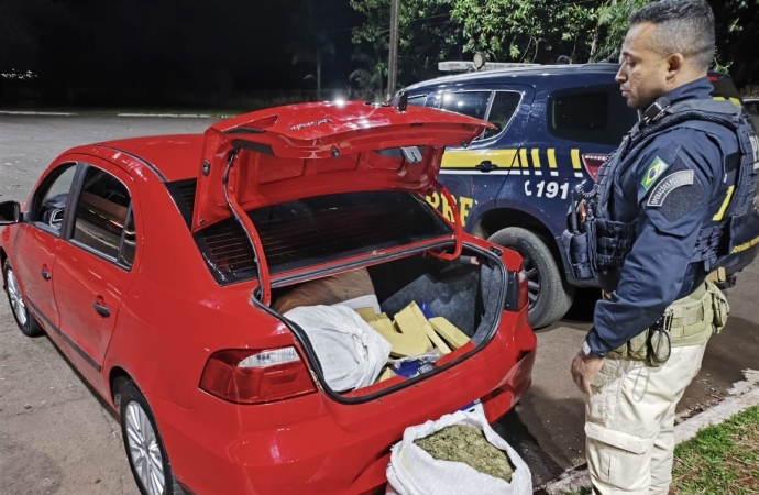 PRF apreende quase 80 quilos de maconha em Santa Terezinha de Itaipu